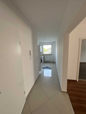 NEU | 3-Zimmerwohnung mit Einbauküche und Balkon in Teltow-Fläming (Kreis), Blankenfelde-Mahlow