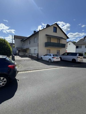 Zweifamilienhaus in guter Lage von Hösbach !!! -RESERVIERT-