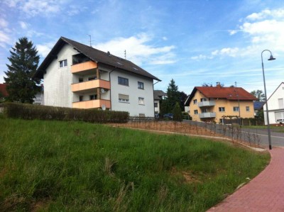 große 3-Zimmer Wohnung
