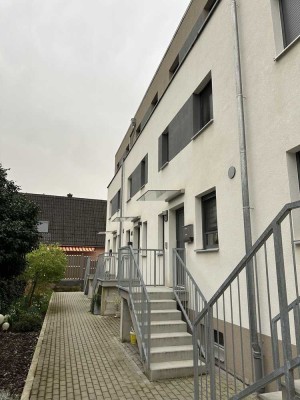 Elegantes Reihenhaus mit 4,5 Zimmern in Leimen