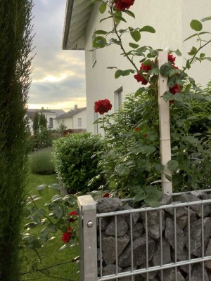 Stilvolle 3,5-Zimmer-Erdgeschosswohnung mit luxuriöser Innenausstattung mit Terrasse in Lorsch