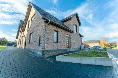 Exklusive Neubau-Doppelhaushälfte mit zwei Wohneinheiten