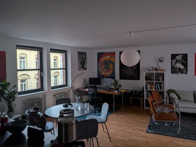 Helle 2-Zimmer Wohnung im 2. OG in Aachen Innenstadt