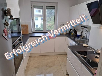 fünf Zimmer OG + Garten + Garage + Parken