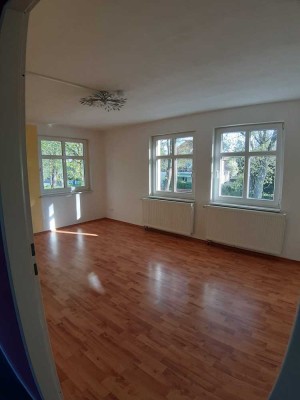 Attraktive und sanierte 3-Zimmer-Erdgeschosswohnung in Falkensee