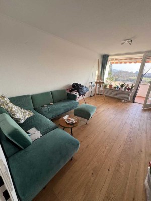 4-Zimmer-Wohnung mit gehobener Innenausstattung