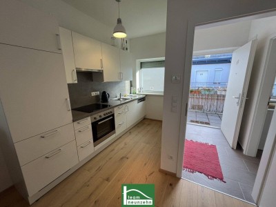 SANIERT &amp; MÖBLIERT! DACHGESCHOSSWOHNUNG INKL. KÜCHE! SOFORT BEZIEH- ODER VERMIETBAR! FÜR ANLEGER UND EIGENNUTZER!