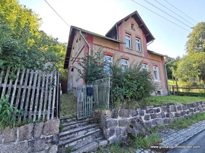 freistehendes Einfamilienhaus in idyllischer Lage