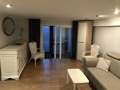 Schöne , möblierte 1,5-Zimmer-Wohnung mit EBK in Wuppertal