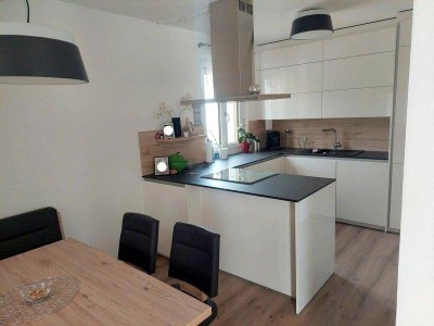 83 m² Wohnfläche plus zusätzlich 17 m² überdachter Balkon und Tiefgaragenplatz