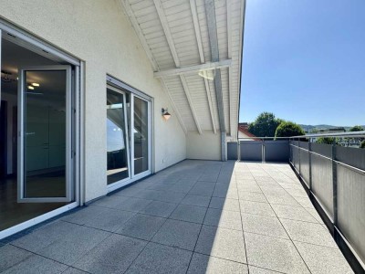 +++ Hübsche Maisonette-Wohnung mit großer Dachterrasse +++