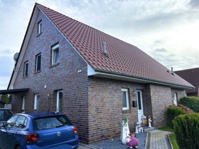 Festvermietete, moderne Doppelhaushälfte