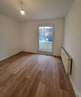 *Kapitalanlage oder Eigennutzung* LEERSTAND* 2-Raumwohnung mit Balkon