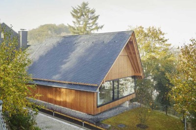 Design Pur: Neubau von italienischen Stararchitekten + EFH als Kapitalanlage + Historische Schmiede