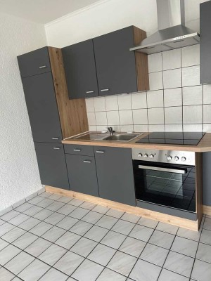 schöne 2 Zimmer Wohnung in zentraler Lage