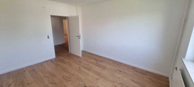 Renovierte 3-ZKB-Wohnung mit Balkon