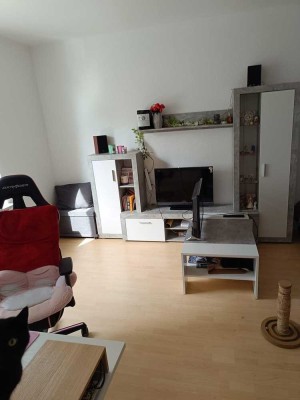 Helle 2 Zimmer-Wohnung, 63 qm, Balkon, große Küche, Diele, Bad, Ecke Wittener/Lindenhauser Str.
