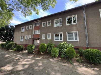 Freie Dachgeschosswohnung mit 3 Zimmern in Essen-Steele am Stadtgarten
