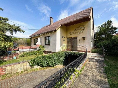 ++ NEU ++ CHARMANTES EINFAMILIENHAUS ++ in KAPELLERFELD