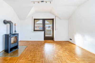 Gemütliche 2-Zimmer-Wohnung mit Dachterrasse in zentrumsnaher Lage - Straubing-West