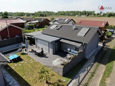 Design trifft See: Exklusive Mini-Villa mit Wellness & Pool am Kinzigsee (Pacht 20 Jahre)