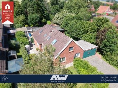 Zweifamilienhaus mit idyllischem Garten in Hagermarsch