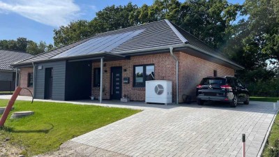 Neubau-Doppelhaushälfte in Ostrohe mit 3 Zimmern