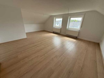 Renovierte 3-Zi-ETW, Garten, 1 Stellplatz, ruhige Lage, 90552 Röthenbach