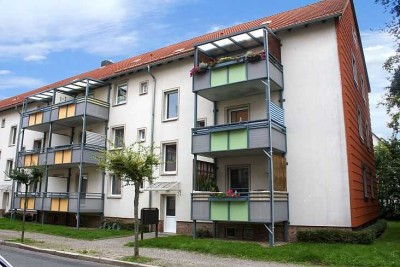 + 2 Zimmer - Großer Balkon +