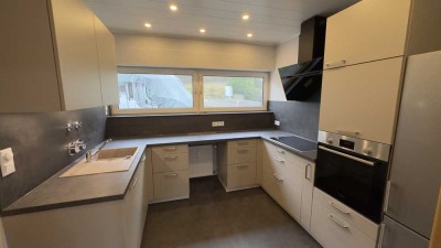 Eppstein - Helle 4 Zimmer Nichtraucher Wohnung in Eppstein, Stadtteil Niederjosbach