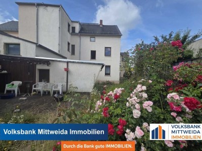 Charmante Doppelhaushälfte mit Potenzial in Limbach-Oberfrohna!