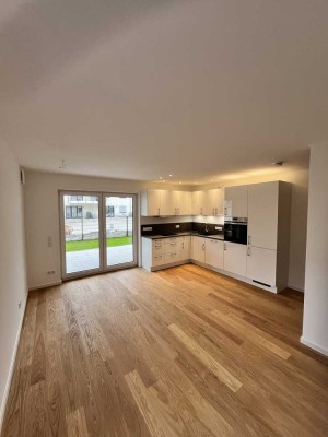 � Moderne Neubauwohnung mit Garten, Terrasse & Tiefgarage – exklusives Wohnen auf 78 m²