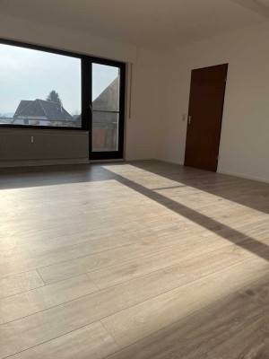 Attraktive 4-Zimmer-Wohnung mit Balkon in Rinteln Südstadt