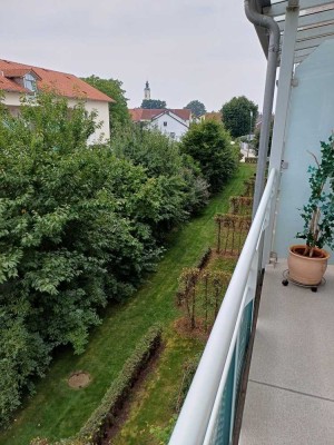 Neuwertige 2 Zimmer Wohnung ab sofort zu verkaufen
