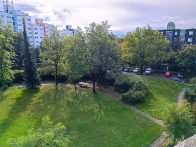 Sonnige 3,5-Zimmer-Wohnung und TG-Box in Ulm-Wiblingen