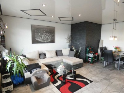 Moderne 3-Zimmerwohnung mit einmaligem Weitblick | Balkon und Außenstellplatz