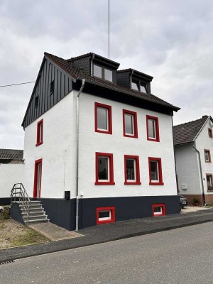 Geräumiges Einfamilienhaus mit 5 Zimmern in Nohn