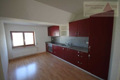 Gemütliche und modern sanierte Dachgeschosswohnung im Zentrum von Annaberg!!