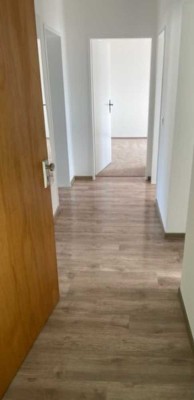 3-Zimmer-Wohnung mit Balkon und Einbauküche in Seelze-Lohnde