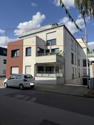 Schöne großzügige 2 Zimmer Wohnung mit Balkon