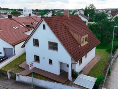 Gelegenheit-Haus mit viel Potential, Platz, Superausstattung für Sie in Wettstetten auch Kapitalanl.