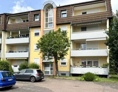 Helle 2,5-Zimmer-Wohnung mit Balkon in Top-Lage – ideal für Singles oder Pa