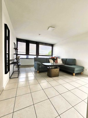 Voll möblierte 2-Zimmer-Penthouse-Wohnung mit Dachterrasse