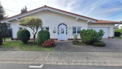 HOUSE IN THE SPA TOWN OF BAD NAUHEIM FOR RENT! Bungalow with well-kept garden and double garage