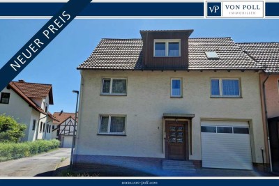 Attraktives Einfamilienhaus mit viel Platz und 3 Garagen in Hessisch Lichtenau OT