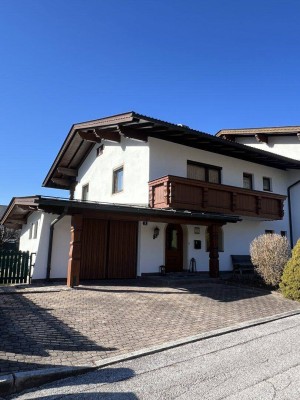 JENBACH - Sehr gepflegte Doppelhaushälfte mit großem Garten in sonniger Lage zur Vermietung