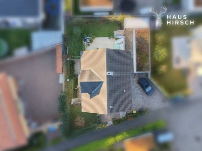 Einfamilienhaus mit Einliegerwohnung, Garten und Garage in Pforzheim-Sonnenhof