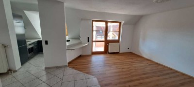 Zentrumsnahe 3,5-Zimmer Maisonette-Wohnung in Mössingen
