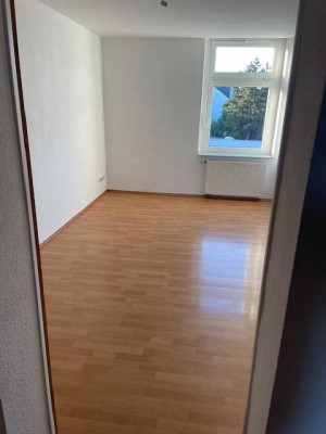 Helle 2-Zimmer-Wohnung in zentraler Lage in Siegburg