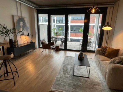 Wohnen im Loft. 69 QM mit Parkett, EBK und großem Balkon!